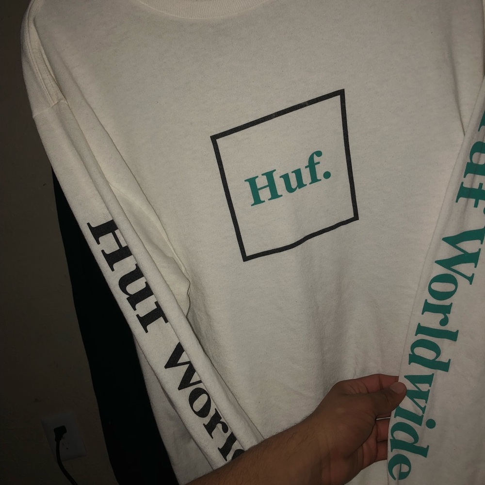 Huf long sleeve shirt